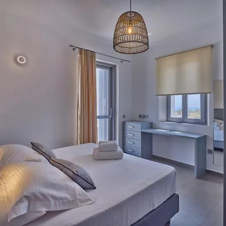 Ramus Paros Isterni (Paros)