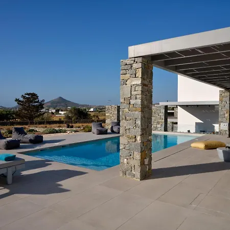 Ramus Paros Isterni (Paros)