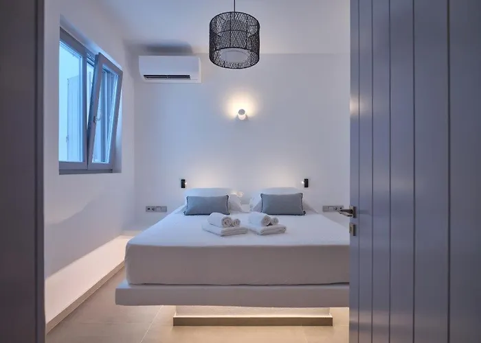 Ramus Paros Isterni (Paros)