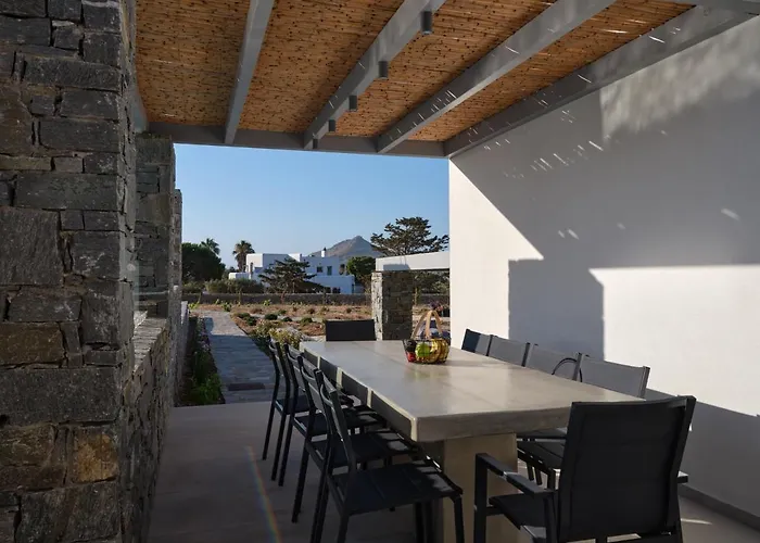 Ramus Paros Isterni (Paros)